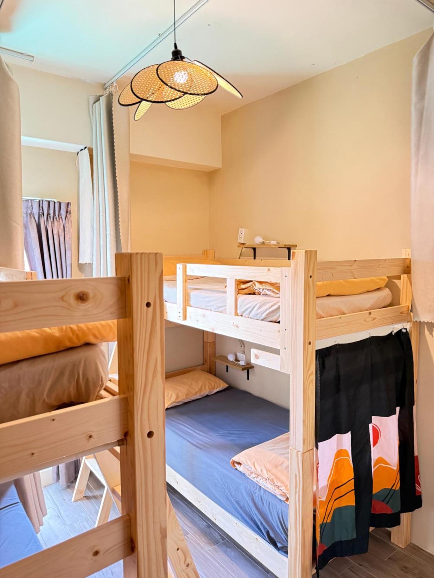 Dreamy Nomads Hostel日月潭背包客 魚池郷 エクステリア 写真